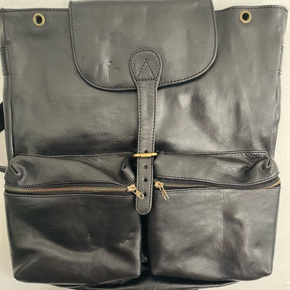 GENUINE COWHIDE LEATHER BACKPACK - Picture 3 of 12